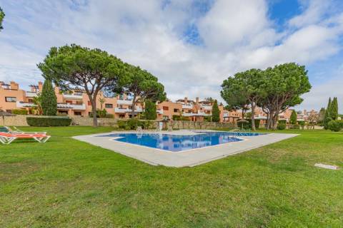 Fantástica moradia V3+1 no prestigiado resort de golfe Vila Sol