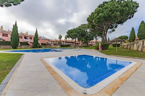 Fantástica moradia V3+1 no prestigiado resort de golfe Vila Sol