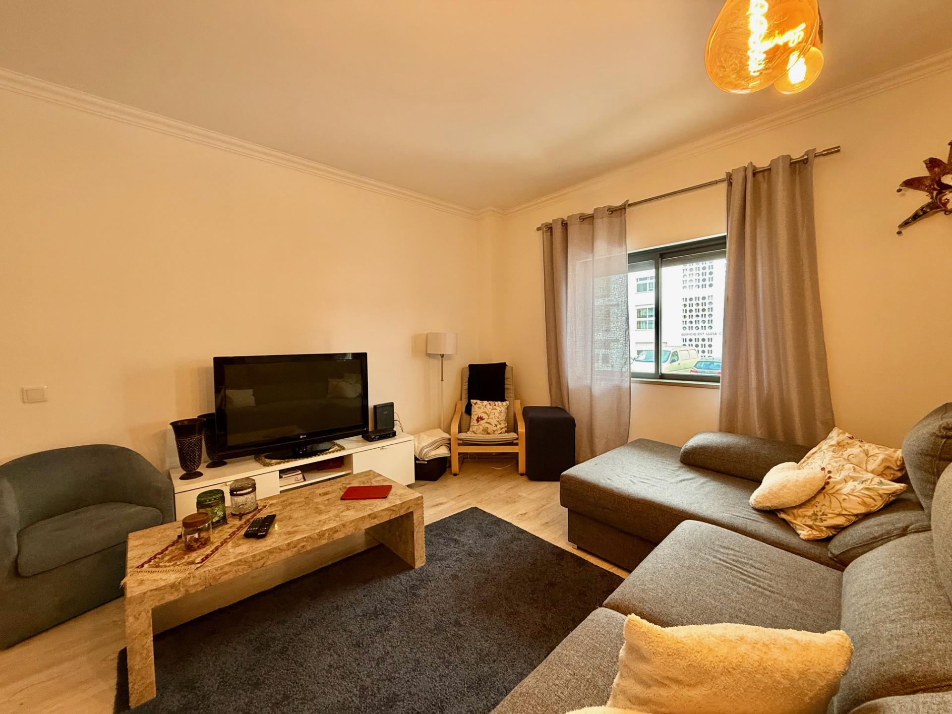 Apartamento T2 perto do centro - Loulé