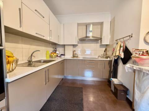 Apartamento T2 perto do centro - Loulé