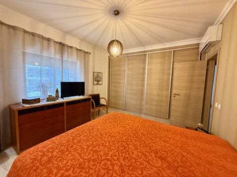 Apartamento T2 perto do centro - Loulé