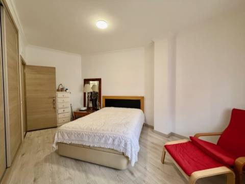 Apartamento T2 perto do centro - Loulé