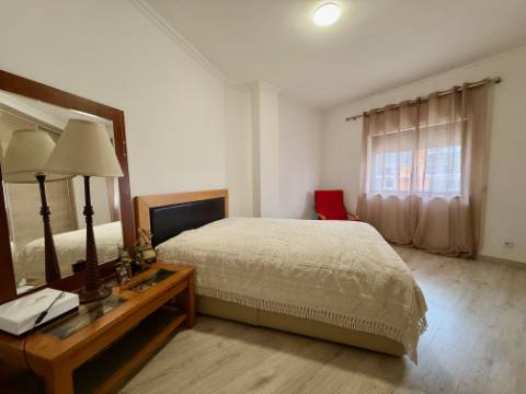 Apartamento T2 perto do centro - Loulé