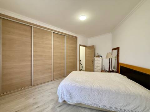 Apartamento T2 perto do centro - Loulé
