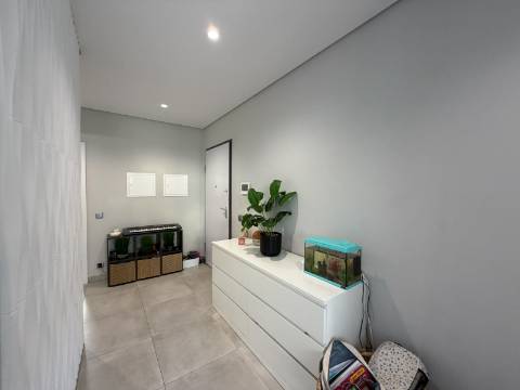 Apartamento T2 em Almancil Moderno com Excelente Localização