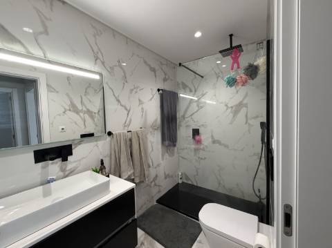 Apartamento T2 em Almancil Moderno com Excelente Localização