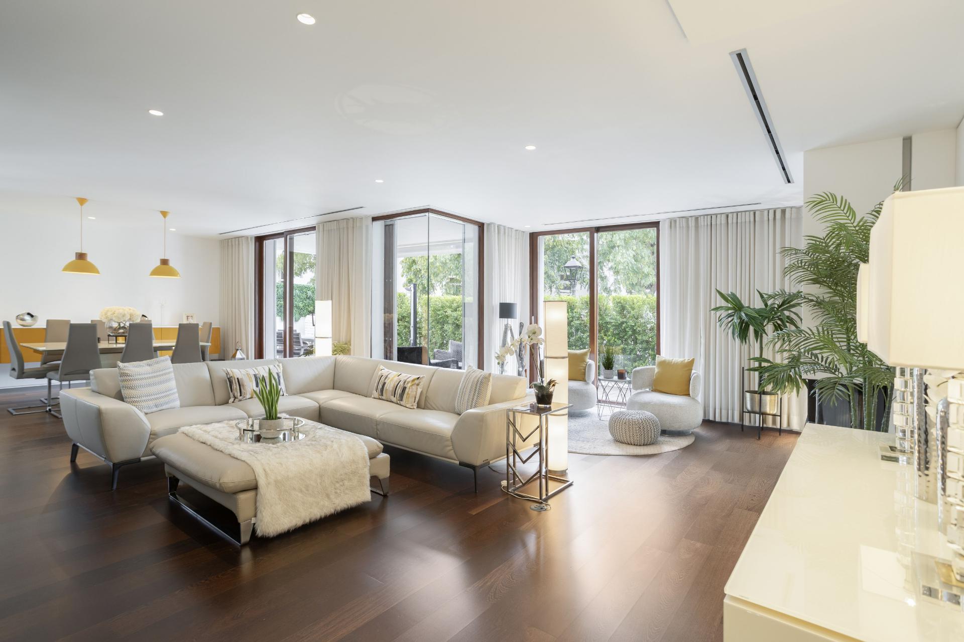 EXCLUSIVIDADE

Vila Contemporânea no Coração de Loulé, Algarve