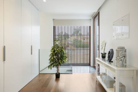 EXCLUSIVIDADE

Vila Contemporânea no Coração de Loulé, Algarve