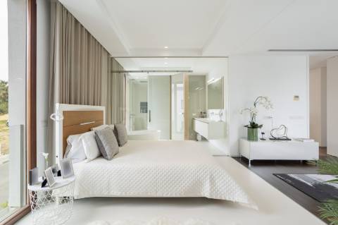 EXCLUSIVIDADE

Vila Contemporânea no Coração de Loulé, Algarve