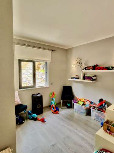 Elegante Moradia Familiar com Espaço Exterior a Minutos de Loulé