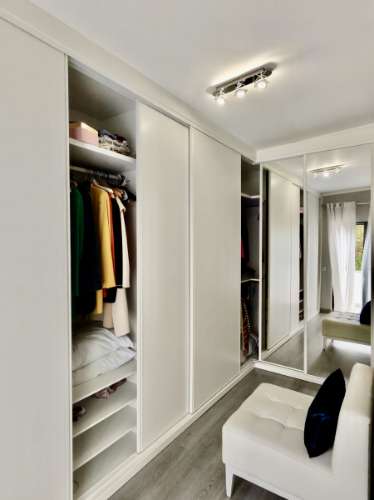 Elegante Moradia Familiar com Espaço Exterior a Minutos de Loulé