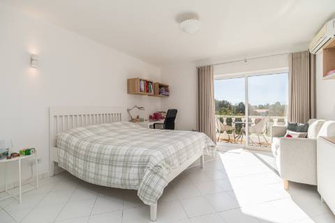 Elegante moradia V5 - Vista Campo e Mar