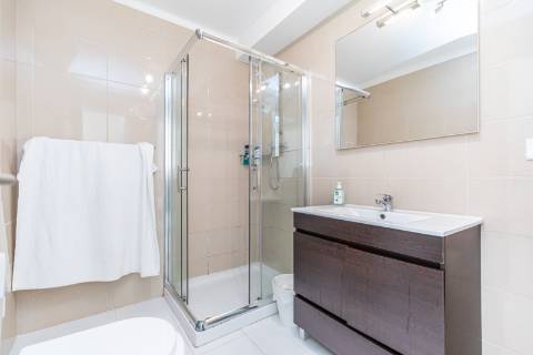 Elegante moradia V5 - Vista Campo e Mar