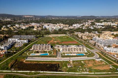 Deslumbrante apartamento T2 com vista para o golfe - Vilamoura
