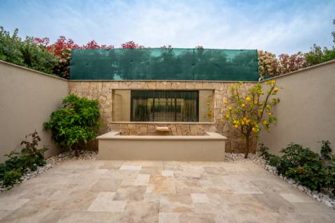 EXCLUSIVIDADE

Moradia Térrea T3 de Luxo com Piscina Privada | Quinta de Faro, junto à Ria Formosa