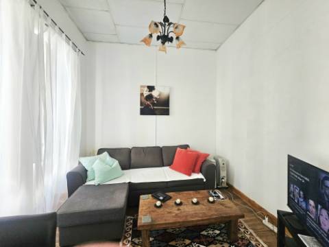 EXCLUSIVIDADE

Moradia com jardim no coração de Faro - Grande potencial de renovação