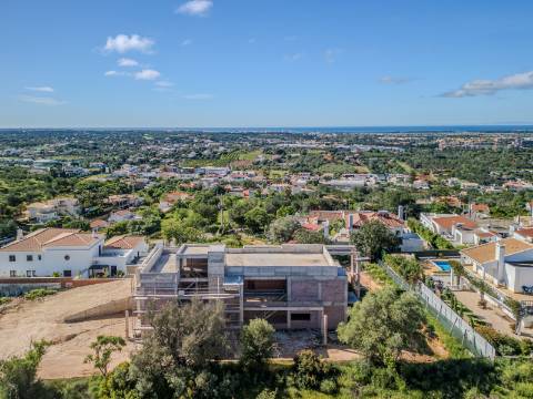 BOLIQUEIME - Moradia com VISTA MAR, 6+1 Quartos, Piscina, 11 minutos da praia da Falésia