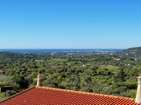 Loulé T3 Quartos no Segundo Andar e Vista para o Mar e Campo à Venda