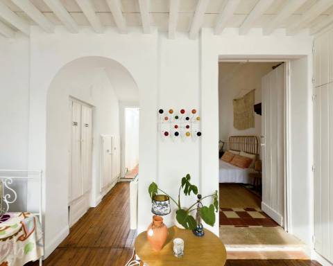 Casa geminada cheia de charme I Arquitetura tradicional I 2 quartos +1 I Pátio I Tanque I Terraços I Baixa Olhão