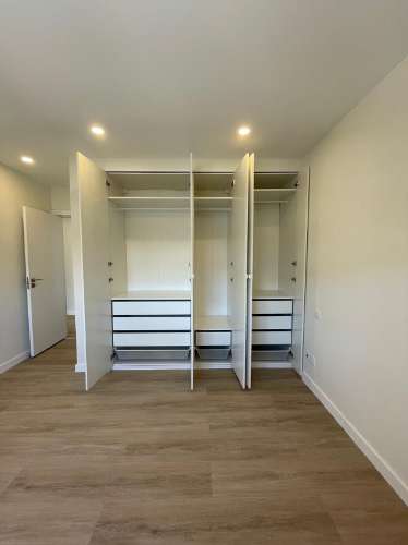 Apartamento T2 Com Lugar de Estacionamento e Arrecadação no Coração de Almancil
