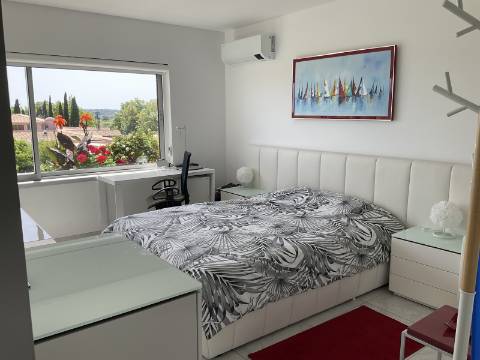 Apartamento exclusivo com vistas deslumbrantes sobre o golfe e o mar em Vilamoura