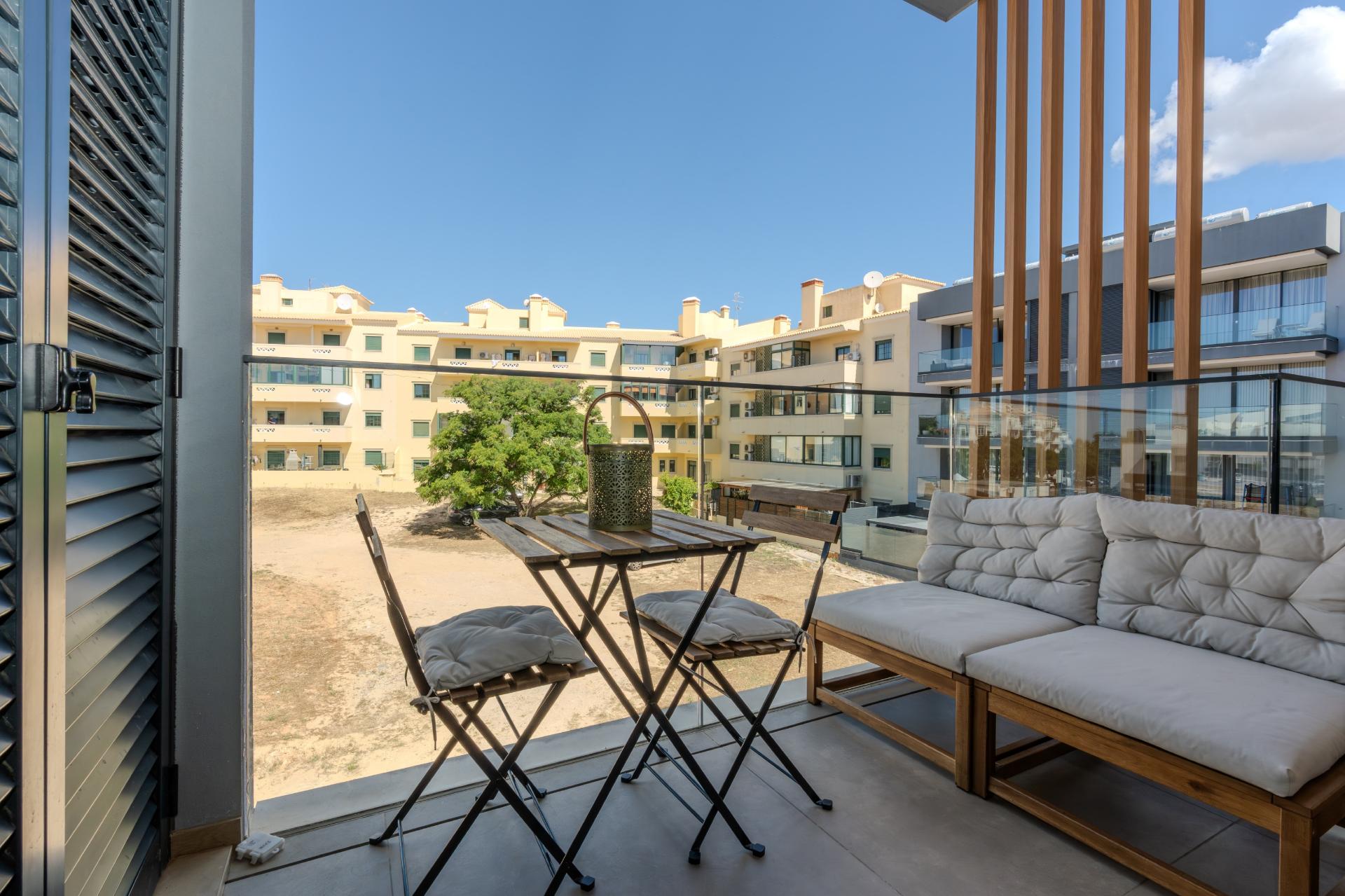 Apartamento T3 semi-novo com garagem