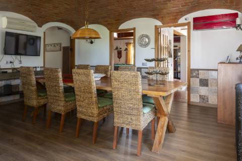 Moradia impressionante 5 quartos num lote excecional