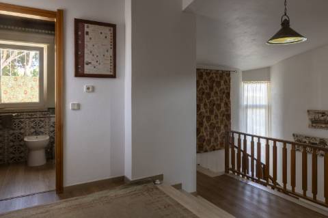 Moradia impressionante 5 quartos num lote excecional