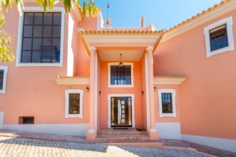 Elegante Quinta com Vista Deslumbrante sobre o Atlântico em Santa Bárbara de Nexe