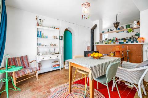 Uma Alma Boémia no Coração do Algarve! Magnífica Quinta Tradicional de Charme | 8 Quartos | Pátio | Jardim | Moncarapacho'