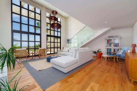 Moradia contemporânea excecional com vistas deslumbrantes sobre o mar