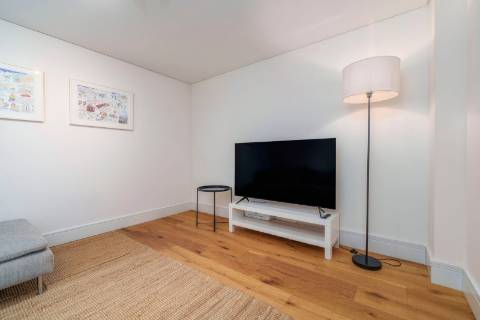 Moradia contemporânea excecional com vistas deslumbrantes sobre o mar