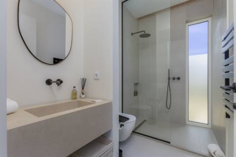 Moradia nova de 3 quartos com vista mar em St.Barbara de Nexe