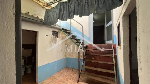 Moradia em Banda à Venda na Vila de...