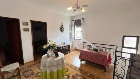 Moradia em Banda à Venda na Vila de...