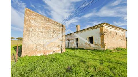 Antiga Casa de Cantoneiros para Reabilitação | 2...