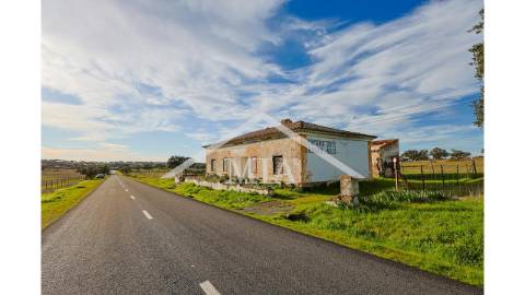 Antiga Casa de Cantoneiros para Reabilitação | 2...