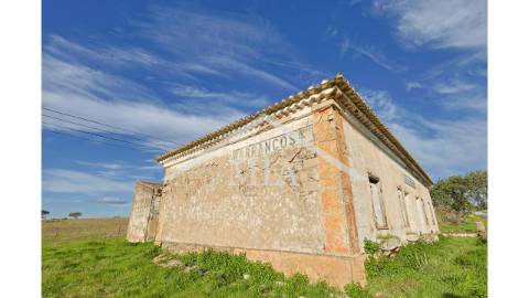 Antiga Casa de Cantoneiros para Reabilitação | 2...