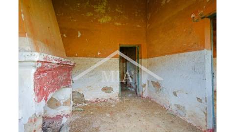 Antiga Casa de Cantoneiros para Reabilitação | 2...