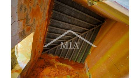 Antiga Casa de Cantoneiros para Reabilitação | 2...