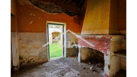 Antiga Casa de Cantoneiros para Reabilitação | 2...