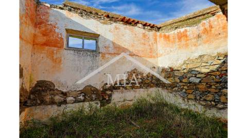 Antiga Casa de Cantoneiros para Reabilitação | 2...