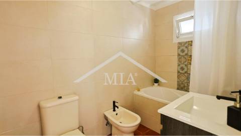 Um autêntico refúgio no coração do Alentejo,...