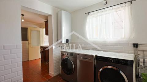 Um autêntico refúgio no coração do Alentejo,...