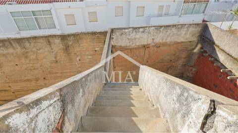 Apartamento T2 – Rés do Chão | Varanda |...