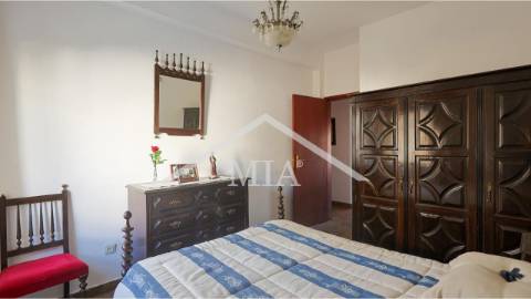 Apartamento T2 – Rés do Chão | Varanda |...