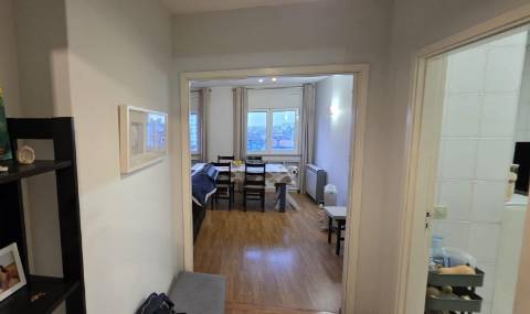 Descobre esta apartamento T2 com vista mar.