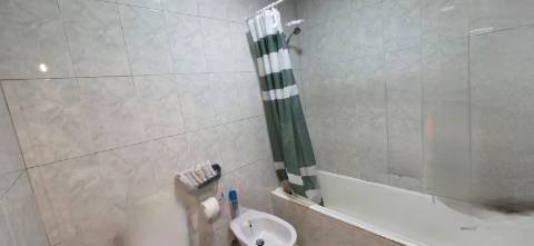 Descobre esta apartamento T2 com vista mar.