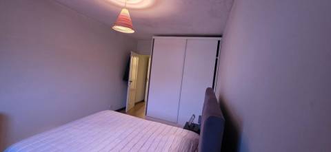 Descobre esta apartamento T2 com vista mar.