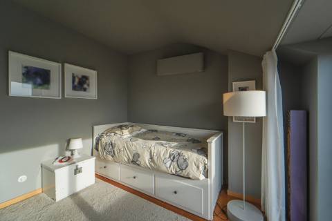 Penthouse T2 Exclusiva na Foz: Terraço Jardim de 400m2 e Vista Mar  Apartamento Recuado na Rua Marechal Saldanha